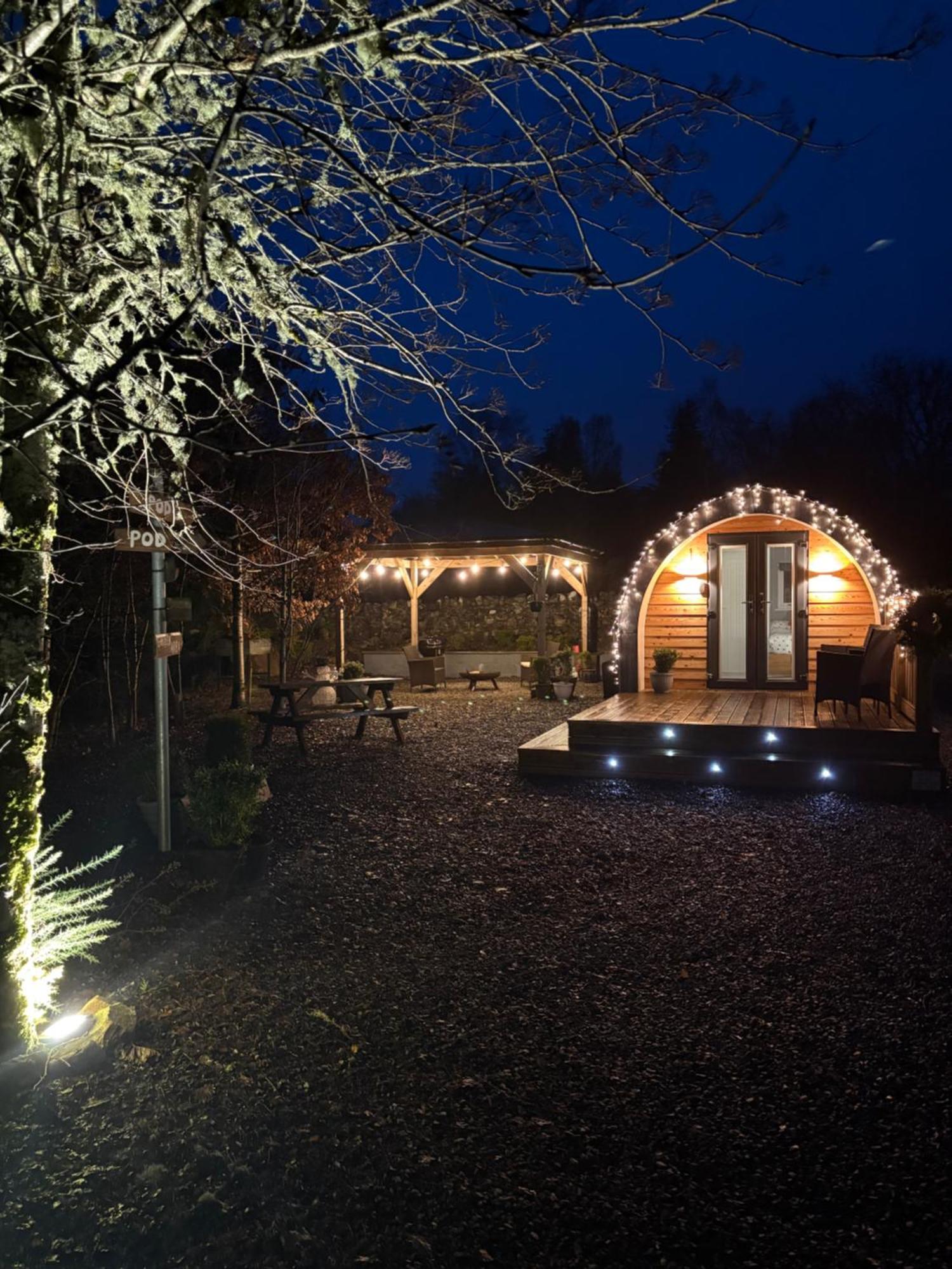 Loch Ness Pods Apartment Fort Augustus Exterior photo